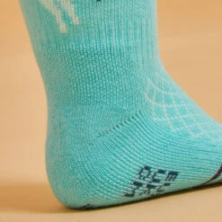 Chaussettes équitation 500 BABY Turquoise Et Vert Avec Motifs -Maître Équestre chaussettes equitation 500 baby turquoise et vert avec motifs 3