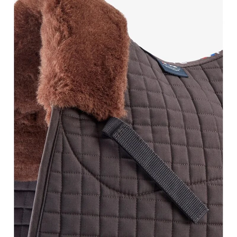 Tapis De Selle Amortisseur Mouton Synthétique Intégré Premier Equine GP/Jump Num 5 Tapis De Selle Amortisseur Mouton Synthétique Intégré Premier Equine GP/Jump Num – Image 3